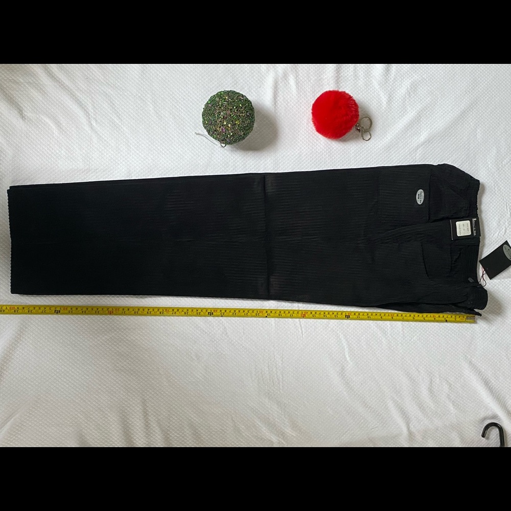 4/$20 Corduroy pants | Pants | Roberta di Roma Black | bottom
